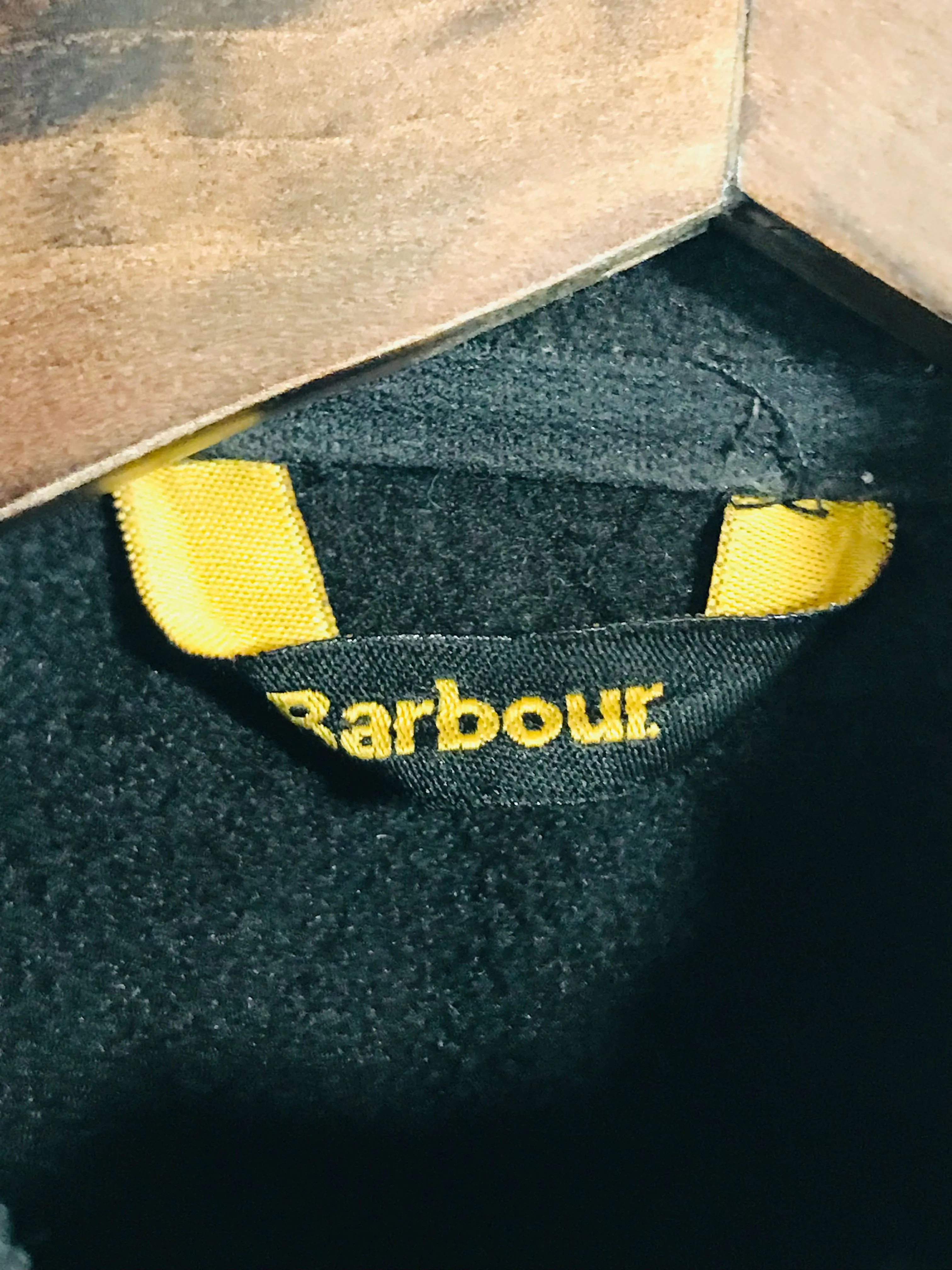 Barbour Kid's Quilted Jacket | XL | Black