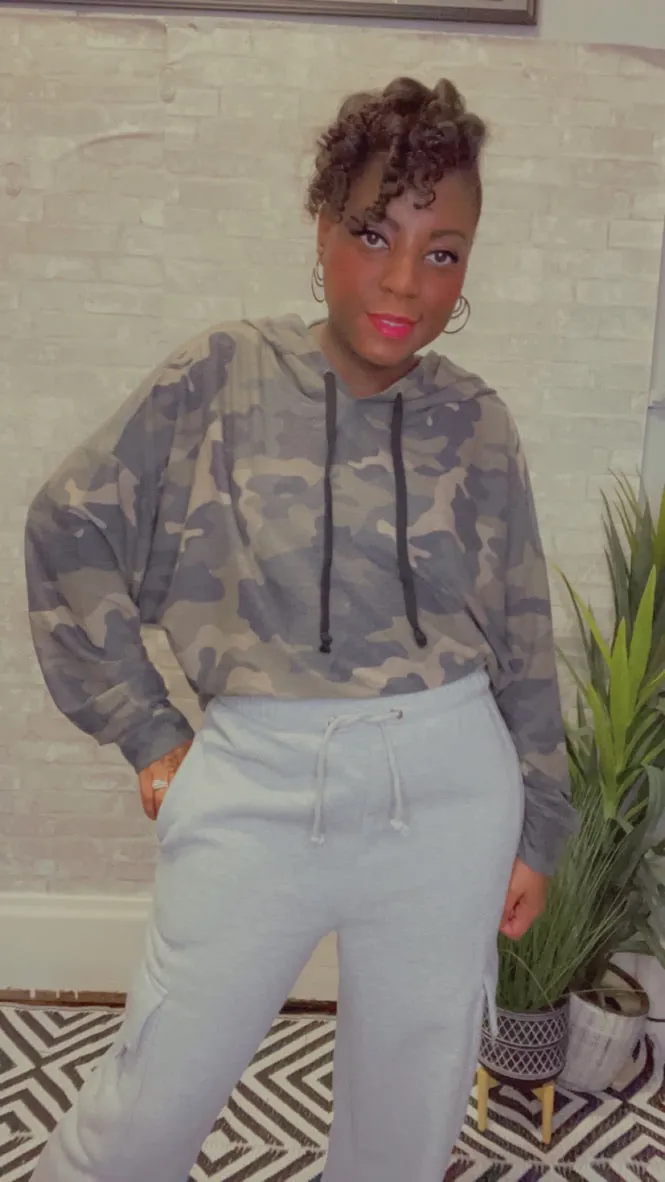 Boxy Camo Print Sweatshirt Hoodie, Plus