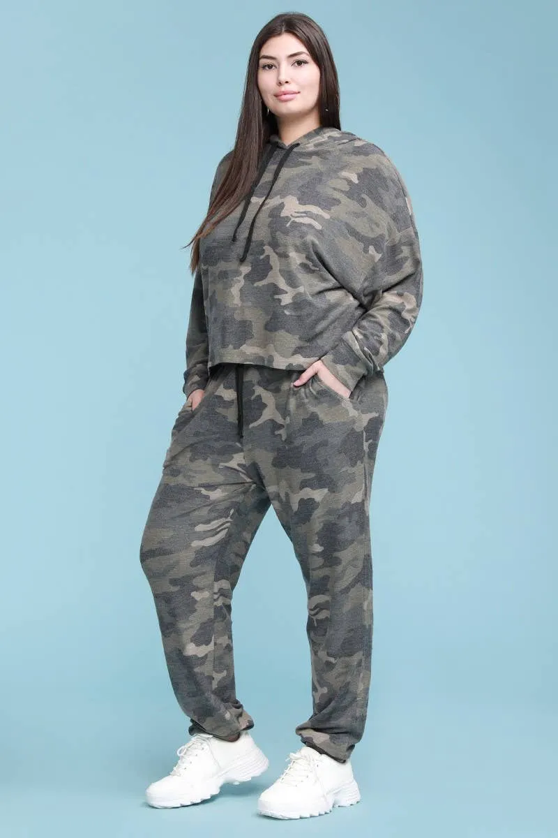 Boxy Camo Print Sweatshirt Hoodie, Plus