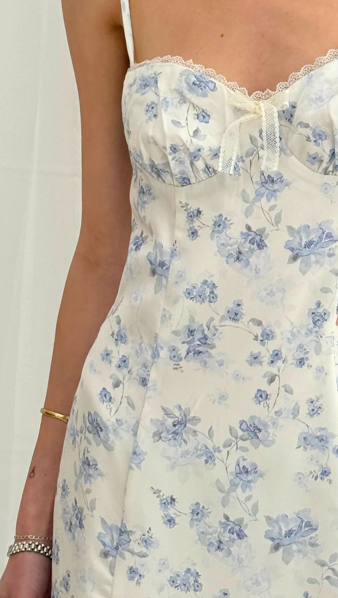 Jolene Floral Mini Dress - Blue