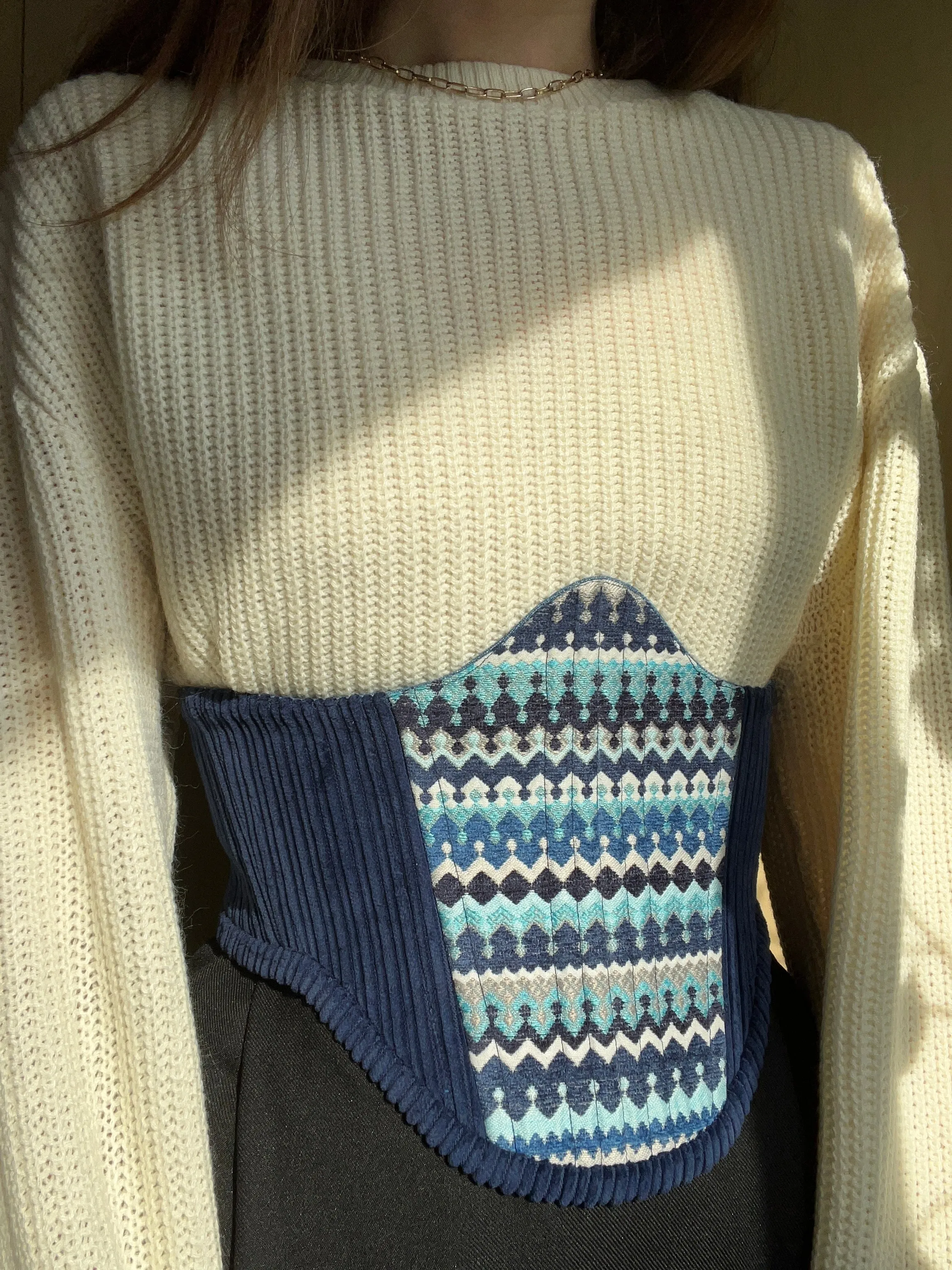 💙reversible Navy Velvet Corduroy/ sparkle denim belt, S-M💙