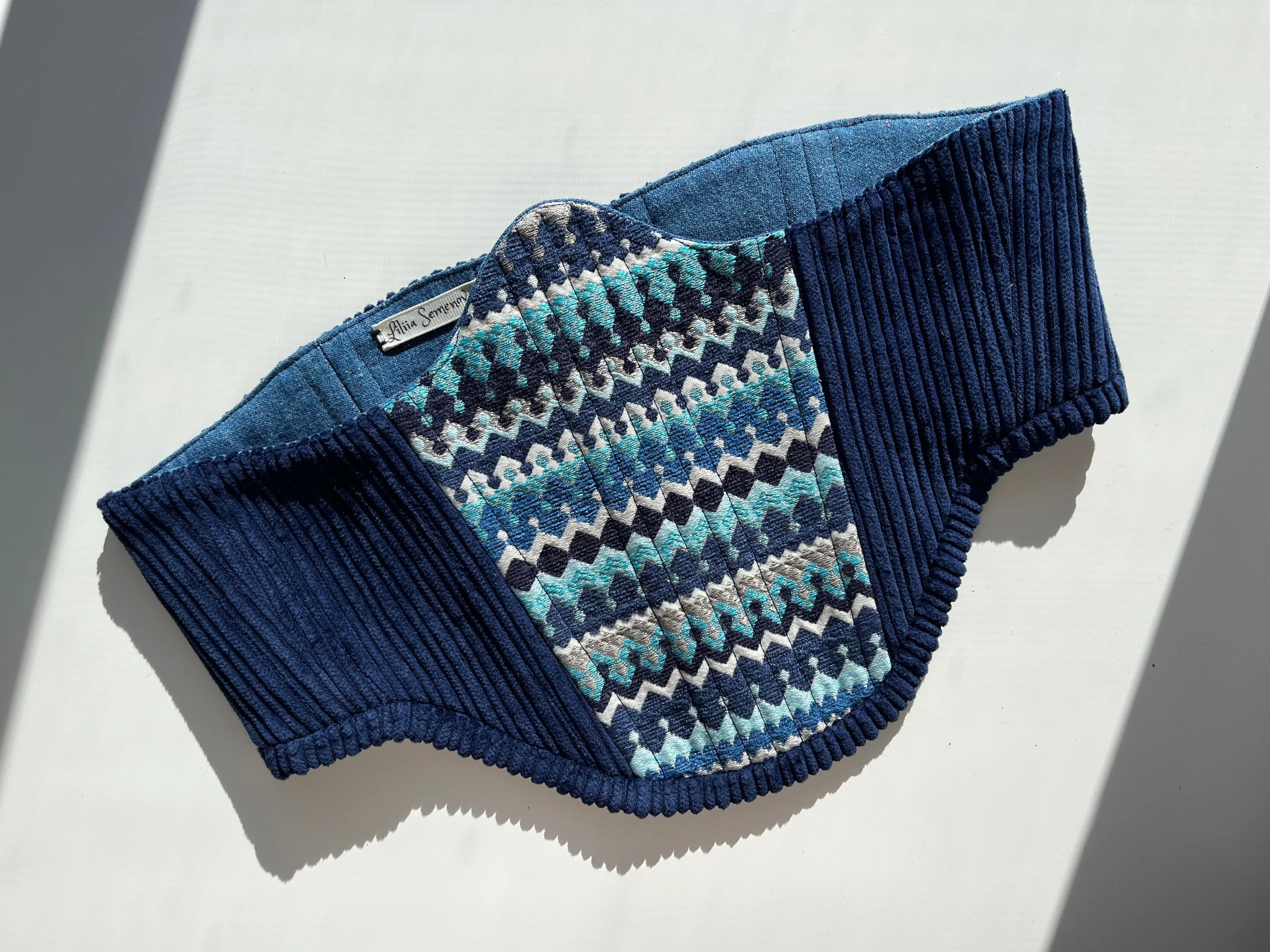 💙reversible Navy Velvet Corduroy/ sparkle denim belt, S-M💙
