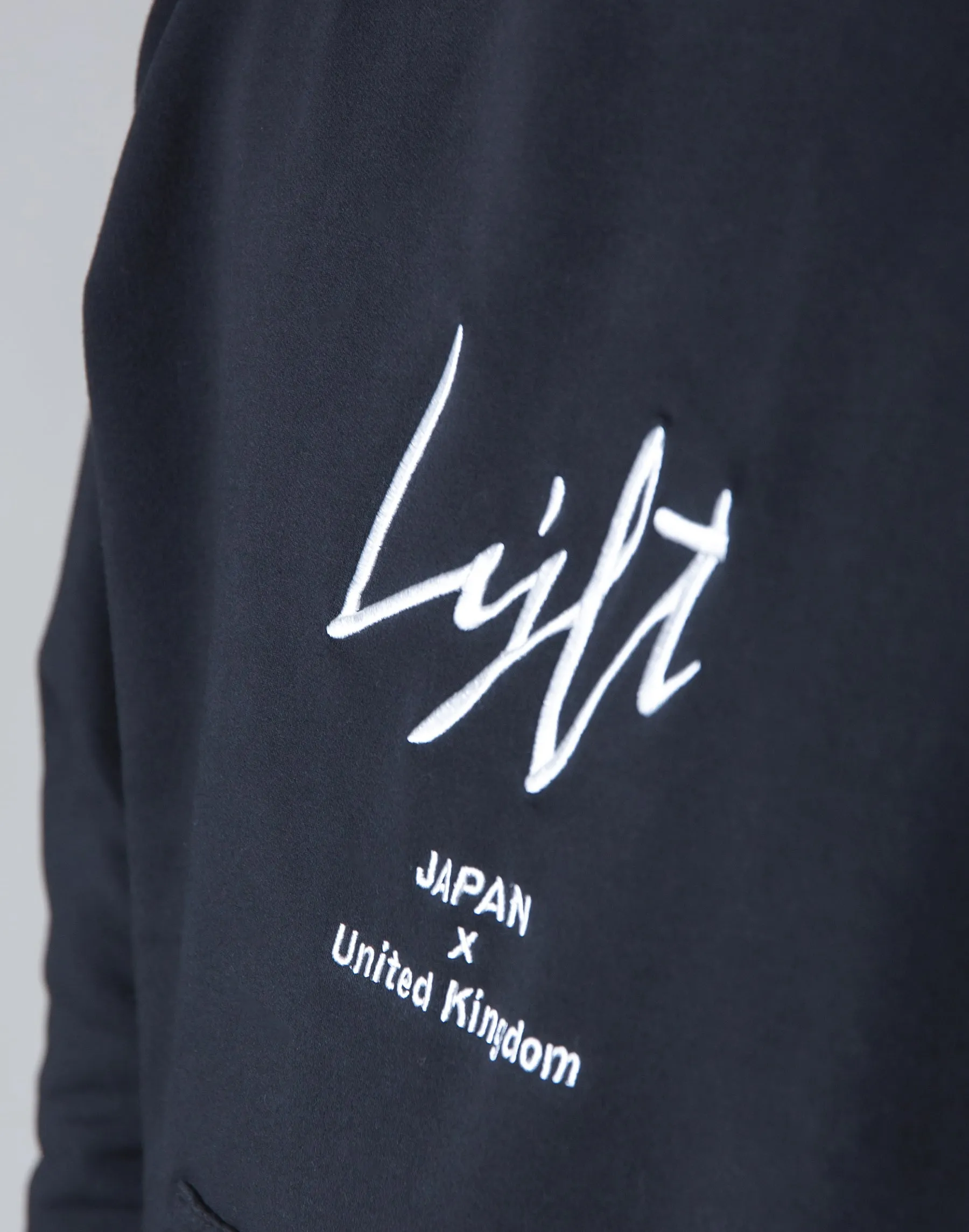 Script Logo 2Way Stretch Warm Pullover Hoodie - Black